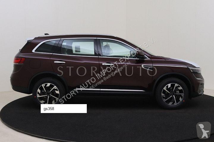 Samochód dostawczy Renault Koleos
