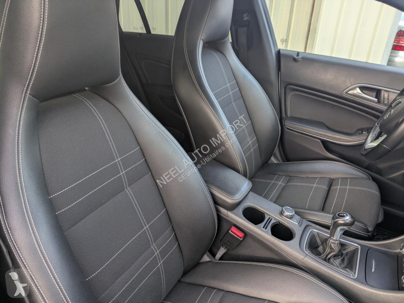 عربة نفعية Mercedes CLA SENSATION 200 D...