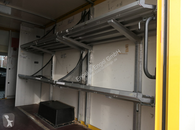 Iveco Daily 35 S11 C30C AUTOMATIK KAMERA Regale...