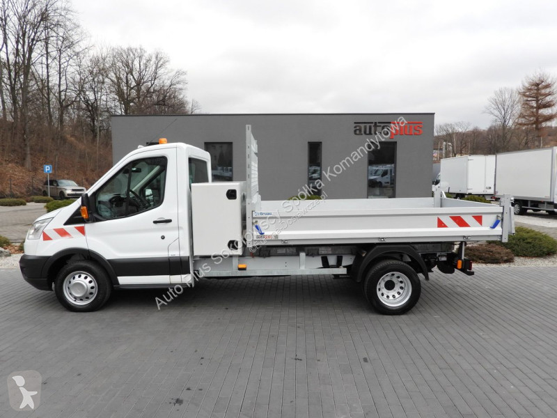 Véhicule utilitaire Ford  TRANSIT