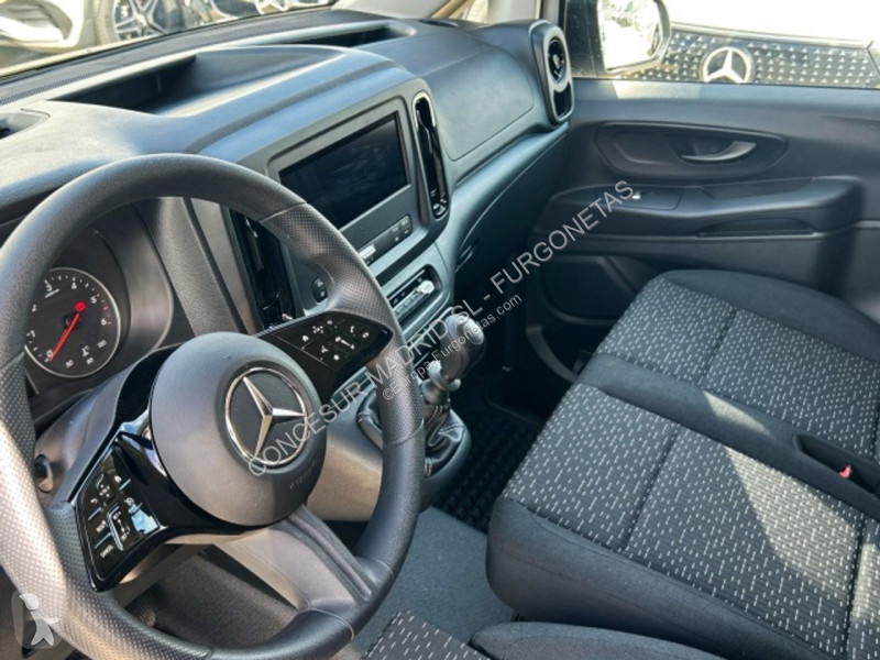 عربة نفعية Mercedes 110 CDI Furgón PRO Larga