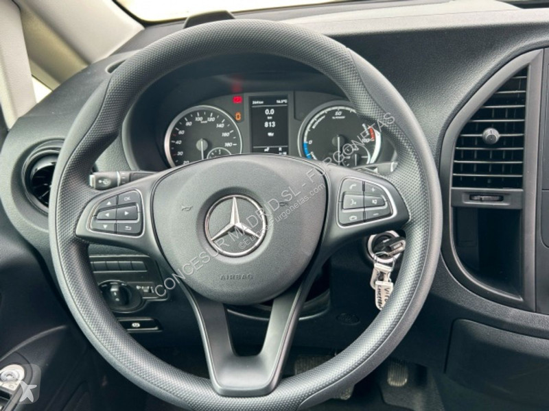 Furgoneta Mercedes 112 Largo