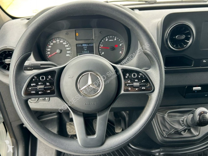 عربة نفعية Mercedes 311 CDI FURGON MEDIO