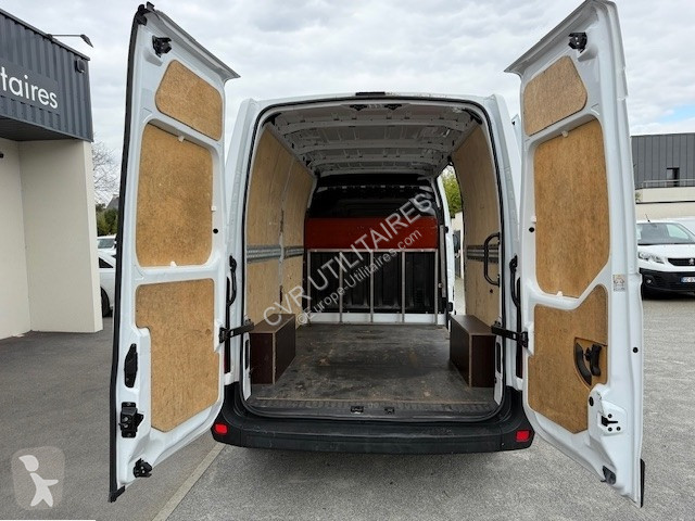 عربة نفعية Renault MASTER III FG F3500 L2H2 2.3...