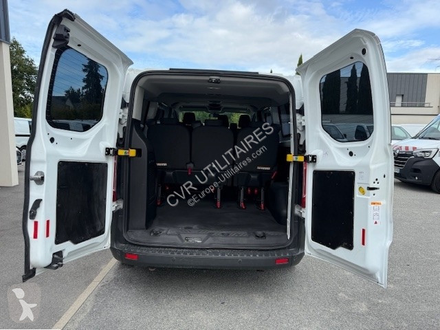 Véhicule utilitaire Ford TRANSIT CUSTOM KOMBI...