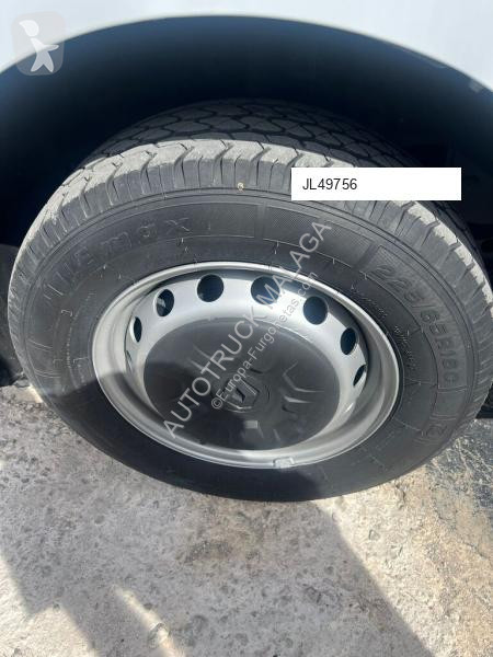 Furgoneta Renault 2.3 L2H2