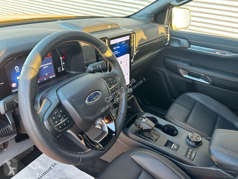 Samochód dostawczy Ford VIII