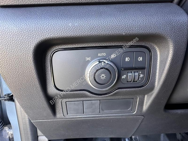 Bedrijfswagen Mercedes 110 CDI Long