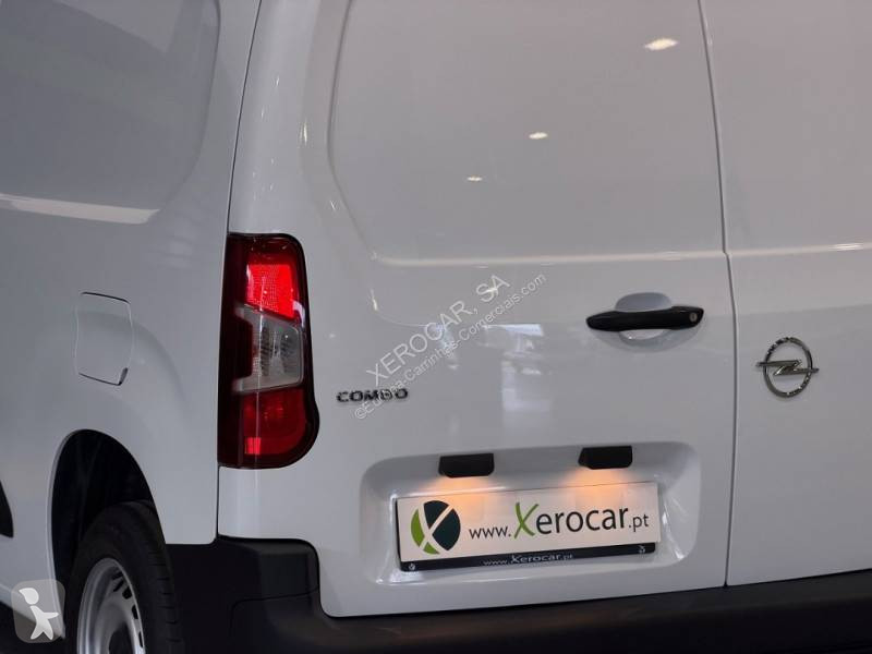 عربة نفعية Opel 1.5 CDTi 100HP 3L