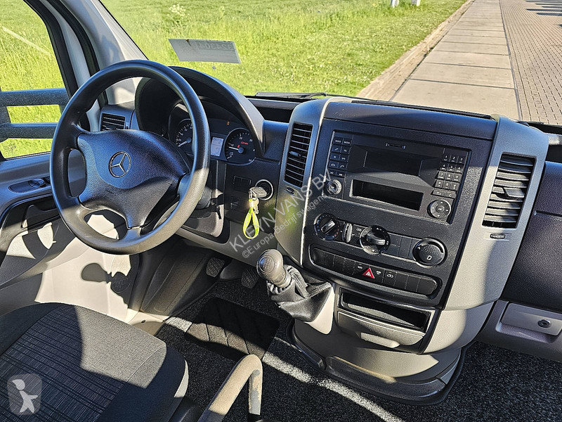 Furgoneta Mercedes 516 Dub.Cab Open-Laadbak