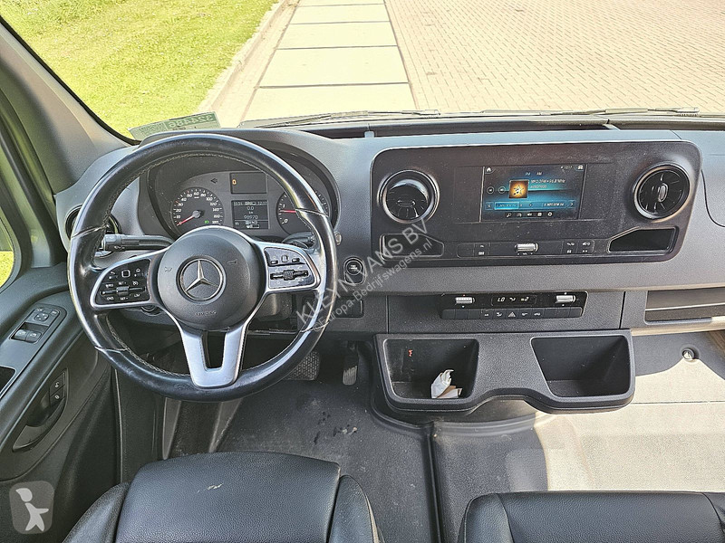 عربة نفعية Mercedes 319 3.0LTR V6 Automaat!