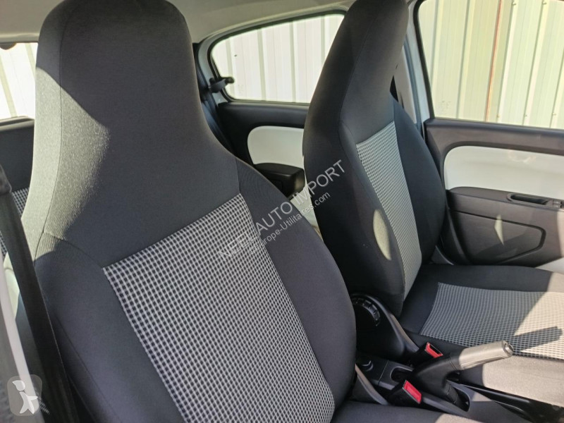 Renault TWINGO III LIFE 1.0 SCE 70CH 5P BVM5...