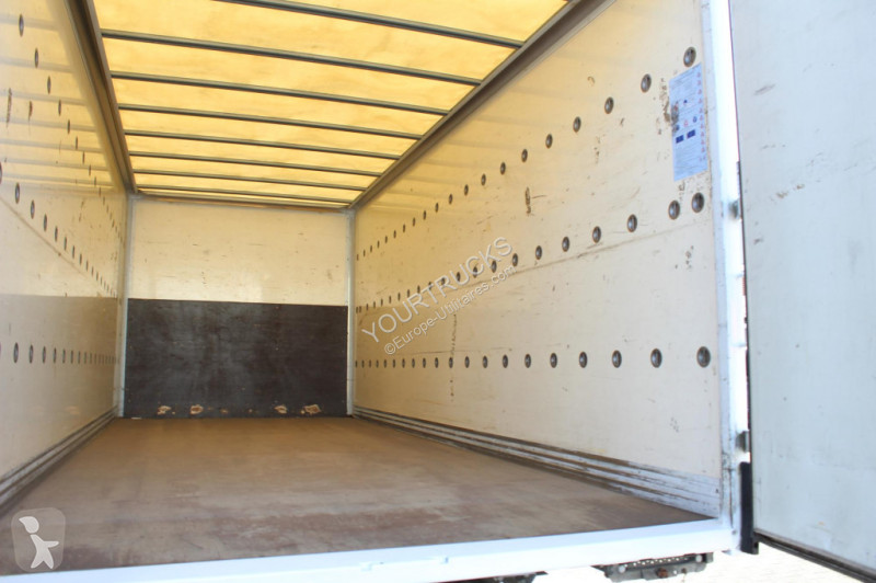 شاحنة Mercedes 816 Koffer 6m Klima Schalter 3...