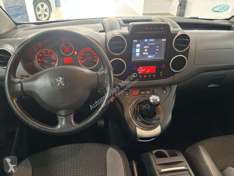 عربة نفعية Peugeot P