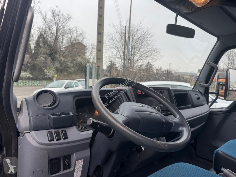 شاحنة Fuso CANTER  3C15 CAISSE SAVOYARDE PX...