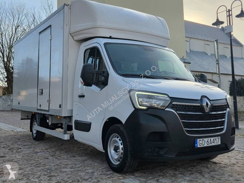 Samochód dostawczy Renault