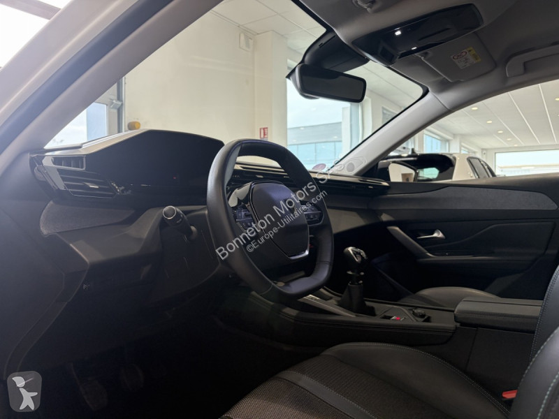 عربة نفعية Peugeot 308 (3) PureTech 130 S&S ALLURE