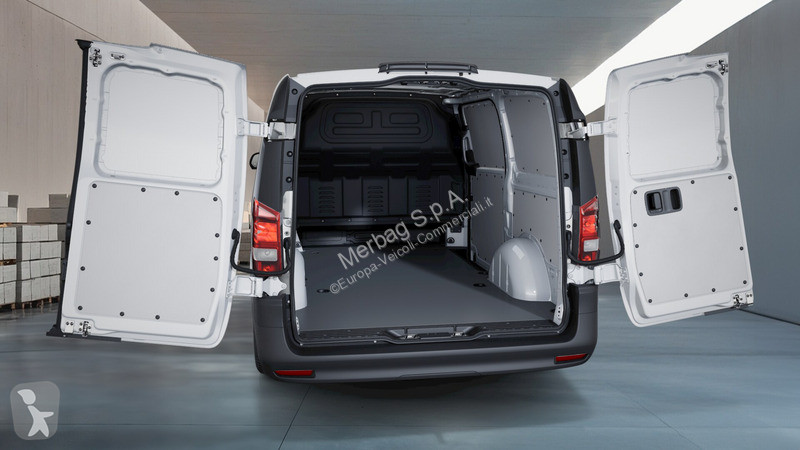 عربة نفعية Mercedes Furgone PRO 110 CDI Long