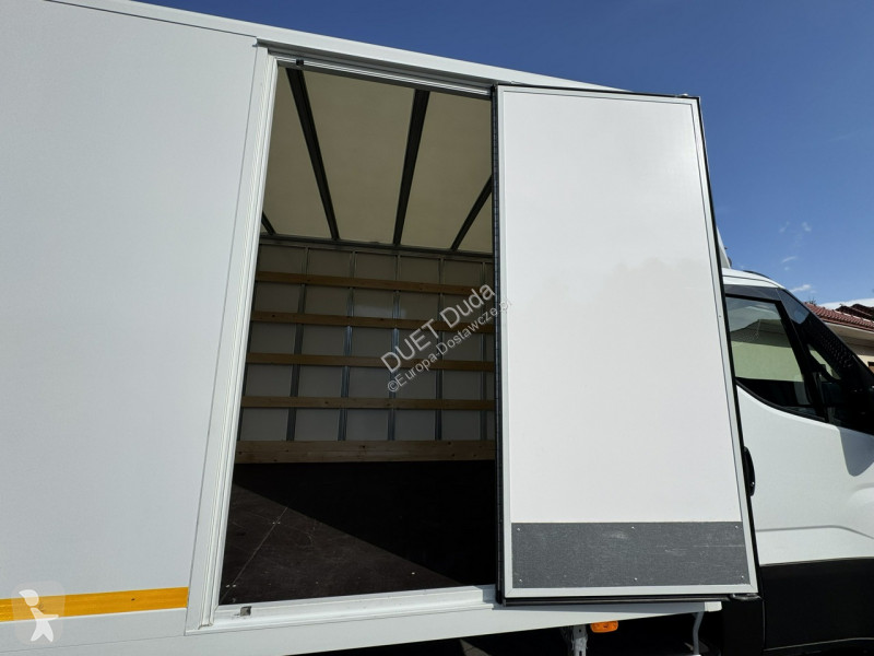 Furgoneta Iveco 35C14