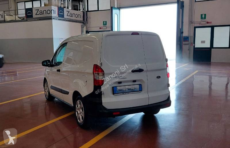 Furgoneta Ford