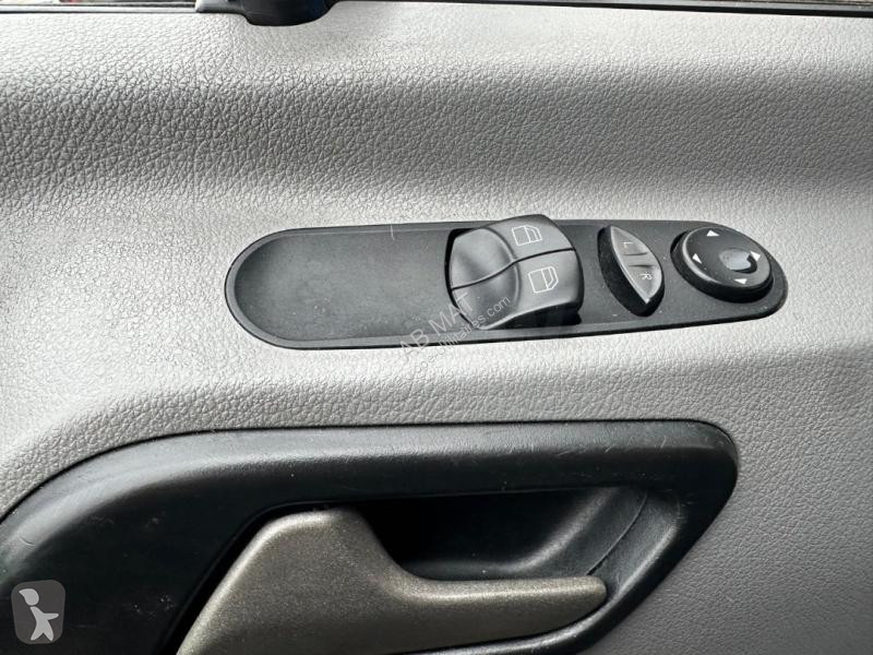 Véhicule utilitaire Mercedes