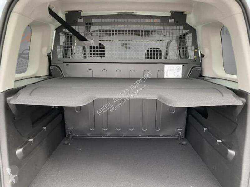 Citroën BERLINGO III 1.5 BlueHDi 130CH BV EAT8...
