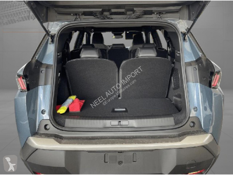 Véhicule utilitaire Peugeot 5008 1.2 i Hybrid...