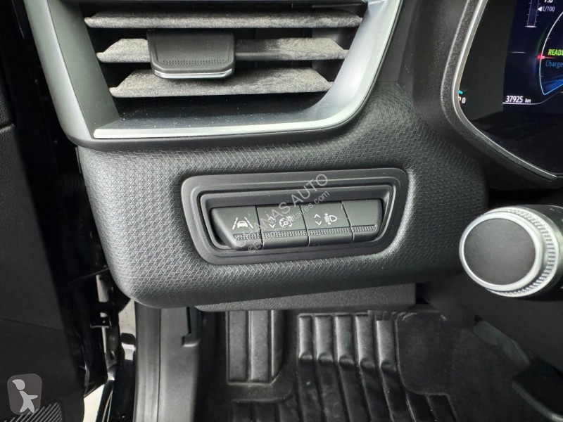 Véhicule utilitaire Renault 1.6 E-Tech 140...