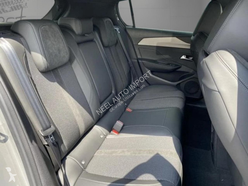 عربة نفعية Peugeot 308 III  1.5 BlueHDi S&S...