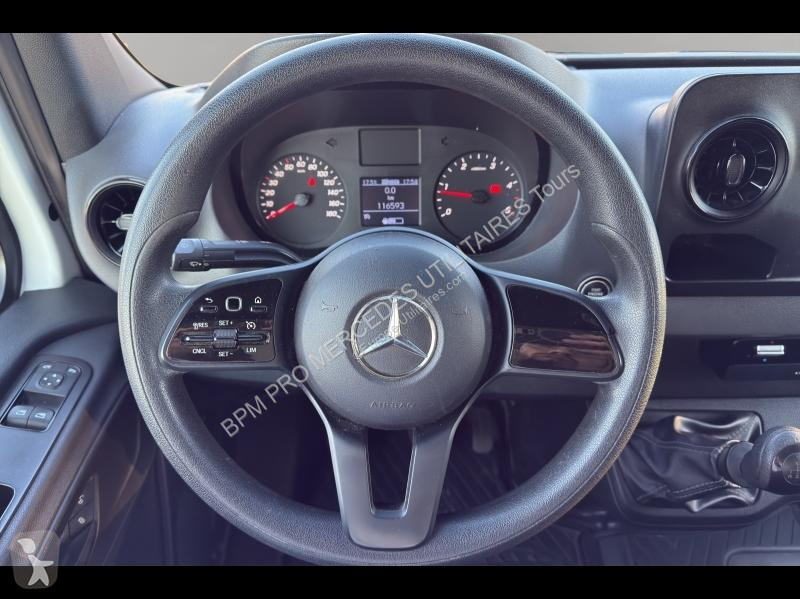 عربة نفعية Mercedes