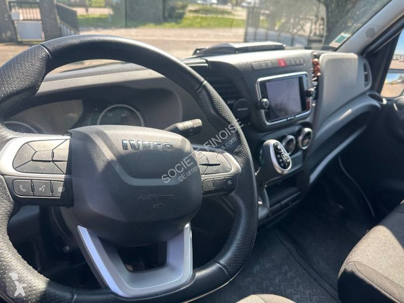 Furgoneta Iveco