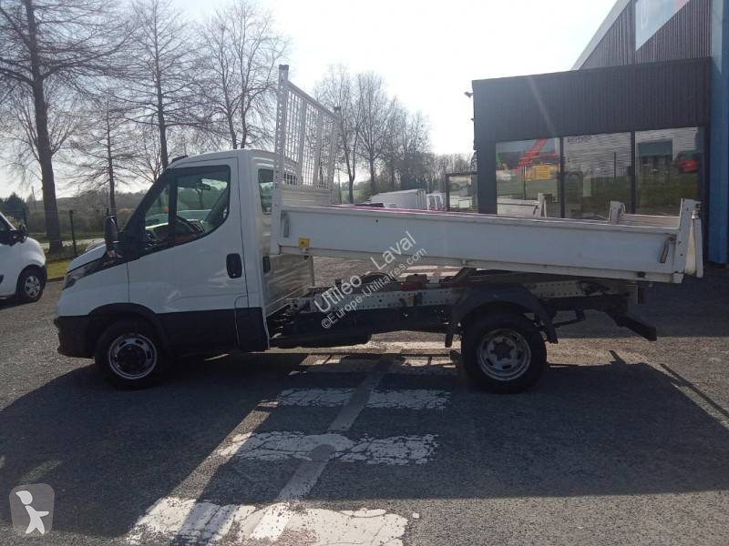 Véhicule utilitaire Iveco