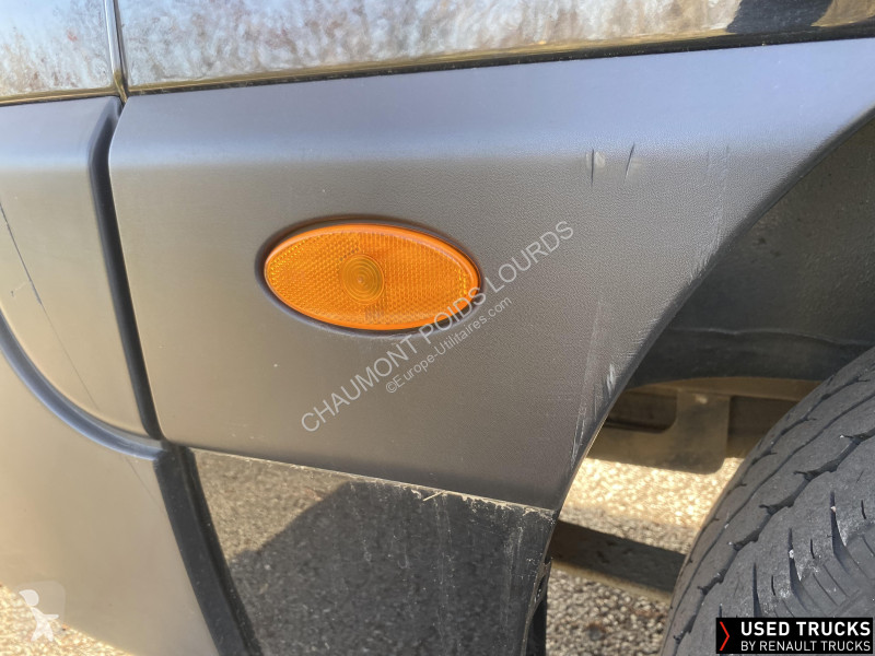 Samochód dostawczy Renault