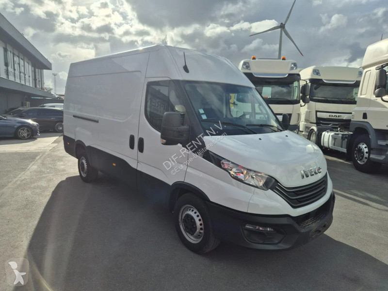 Iveco 35 S 14 Transporter