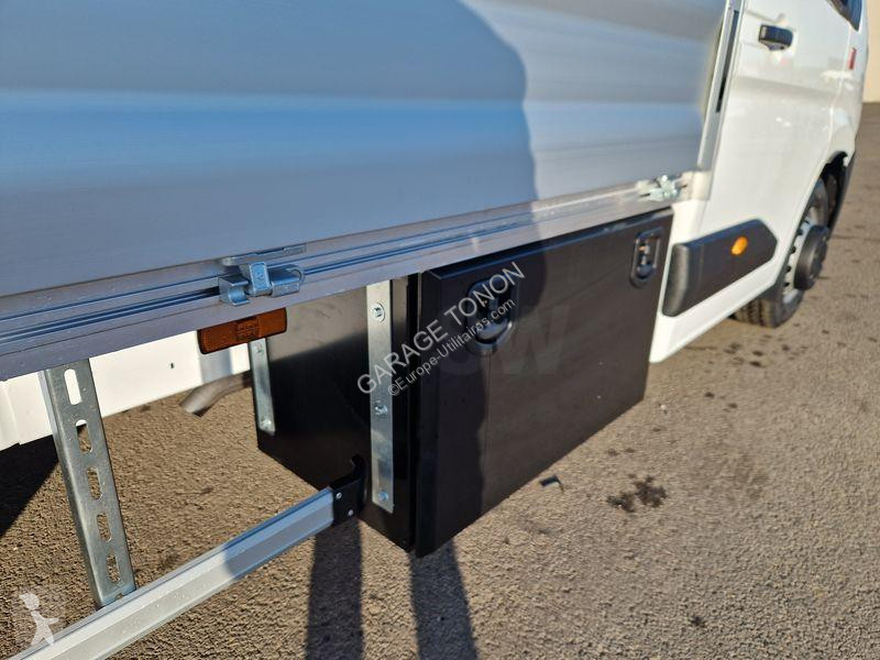Furgoneta Renault 170 RED PLATEAU 4.60M