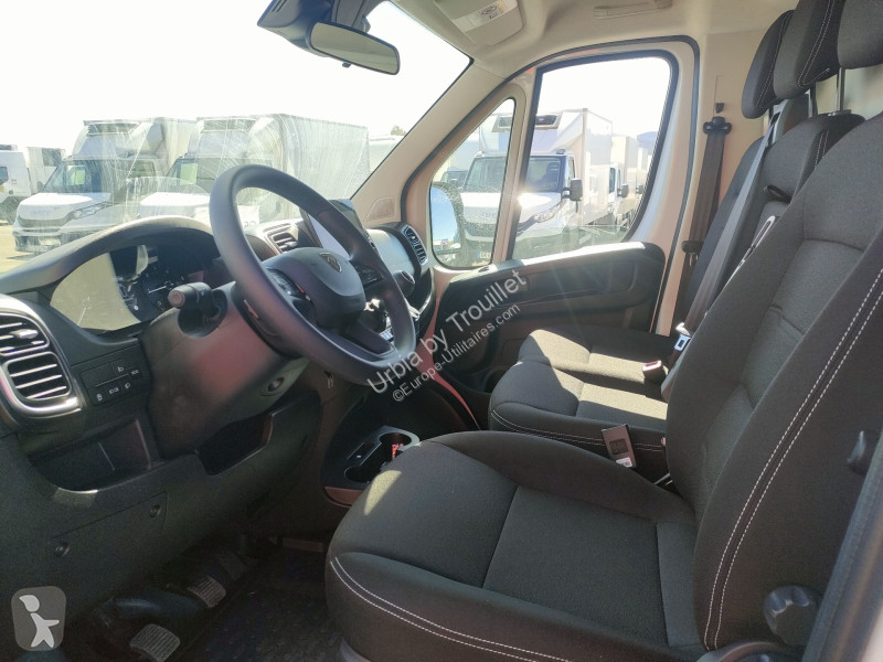 Furgoneta Peugeot 20M3 140 CV FOURGON PORTE...