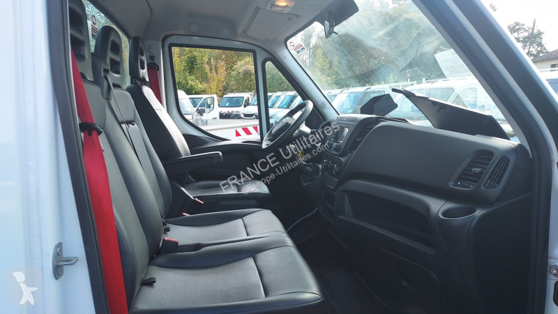 Véhicule utilitaire Iveco DAILY BENNE ACIER JPM...