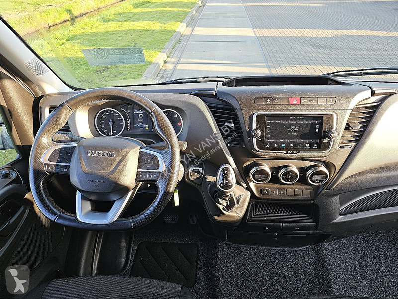 Furgoneta Iveco 35S16 L4H2 Navi Camera AC!