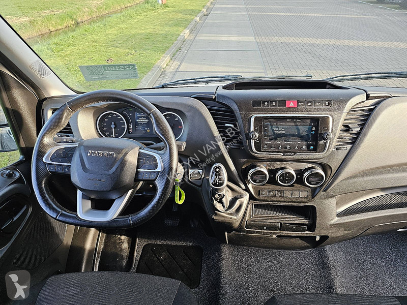 عربة نفعية Iveco 35S16 L4H2 Navi Camera AC!