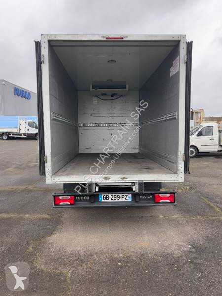 Samochód dostawczy Iveco