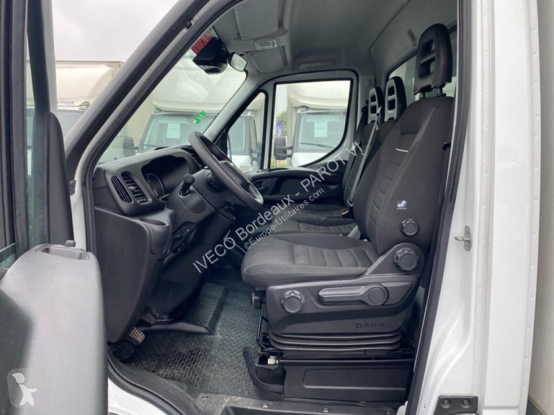 Iveco 35C16H empattement 4100 3.0 Transporter