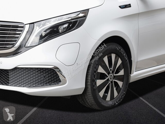 Véhicule utilitaire Mercedes EQV 300...