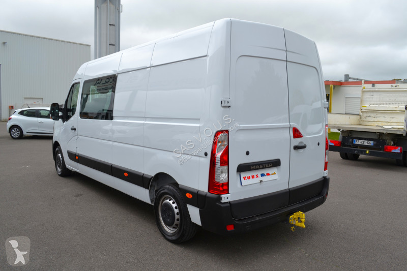 Véhicule utilitaire Renault RENAULT MASTER III...