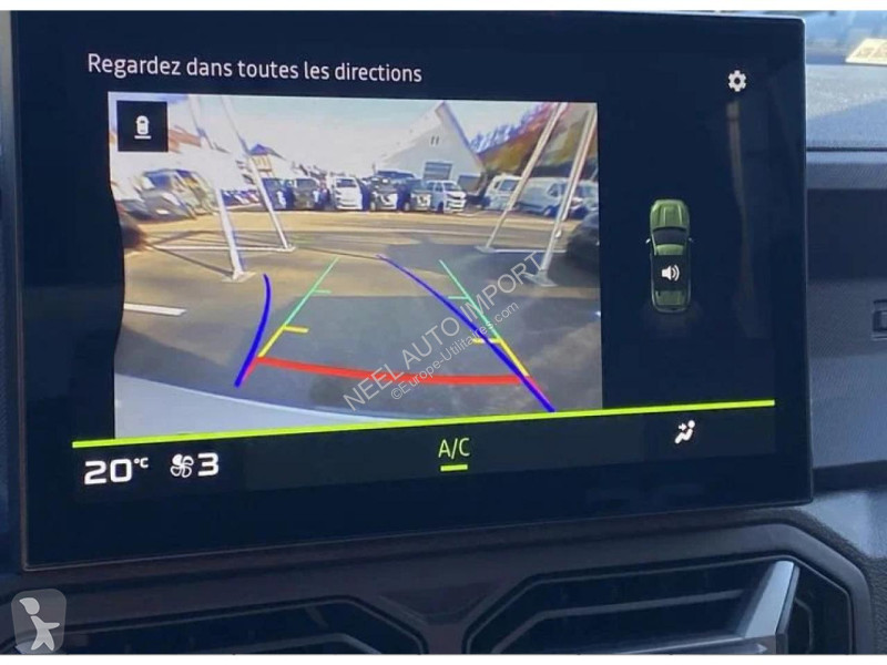 Véhicule utilitaire Dacia DUSTER III 1.6 Hybrid...