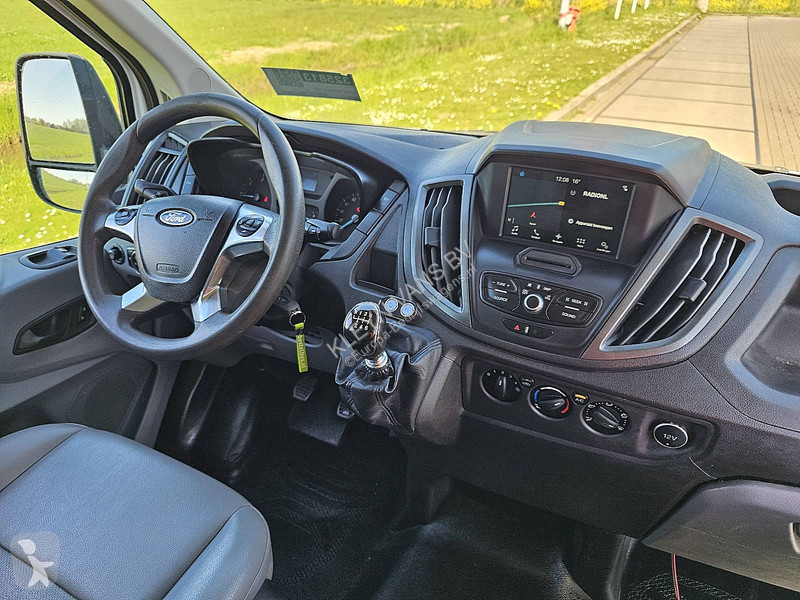 Bedrijfswagen Ford 350 ac dubb cabine EURO6