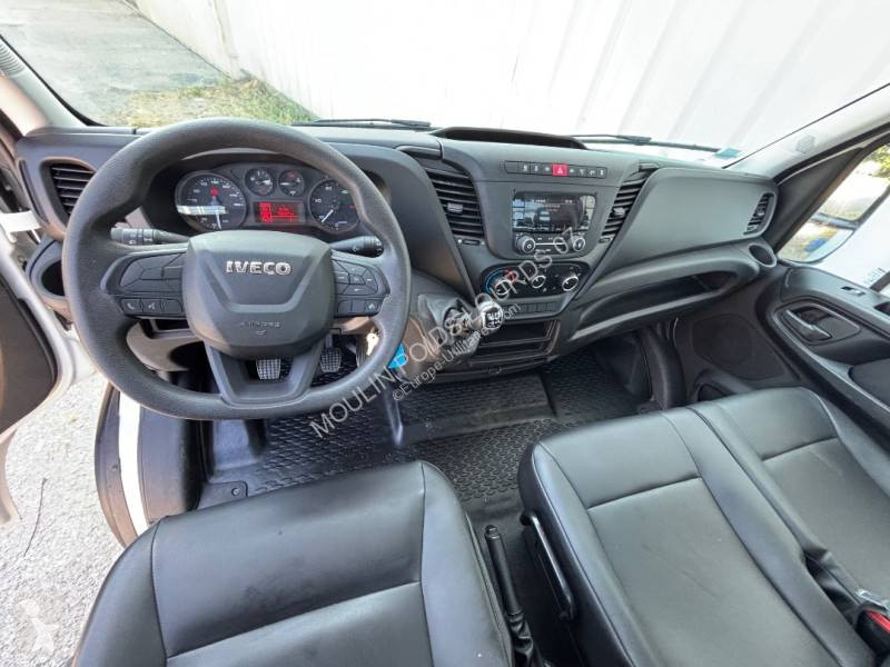Furgoneta Iveco