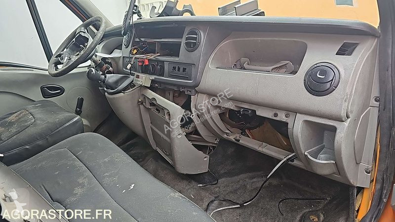 Véhicule utilitaire Renault MASTER