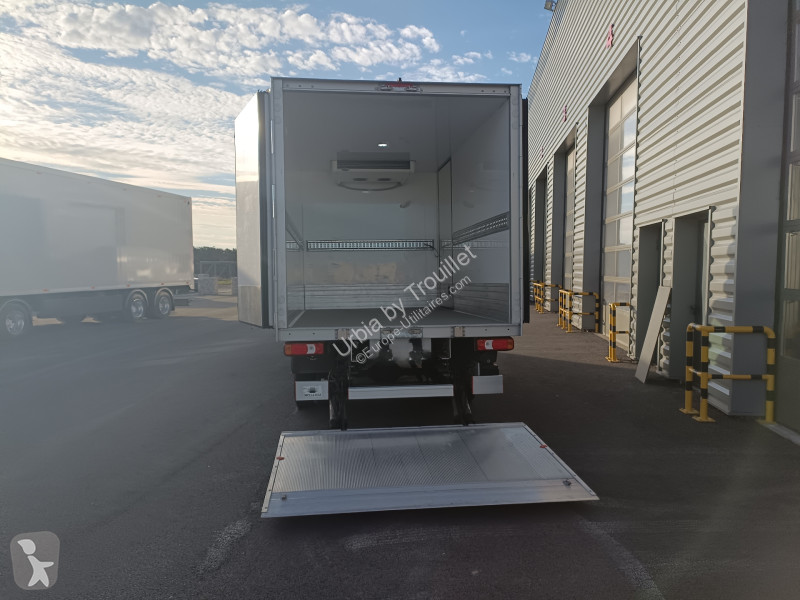 Nyttofordon Iveco FRIGO POSITIF/NEGATIF 12M3...