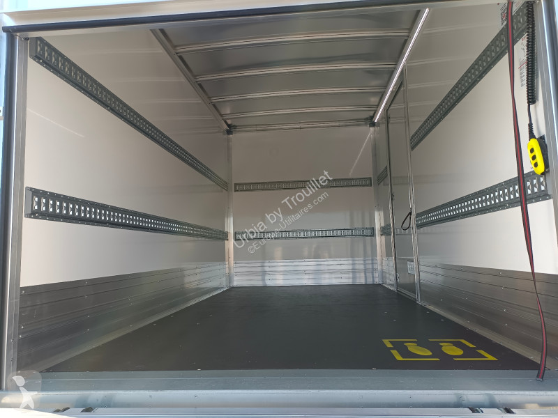 عربة نفعية Mercedes SPRINTER FOURGON