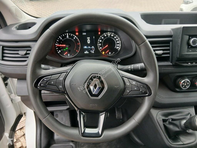 عربة نفعية Renault IV